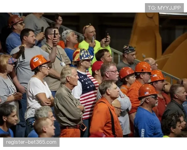 欧协杯焦点,昨夜三剑齐,揭秘贝西克,90vs体育首页,即时比分,比分直播,足球比分直播,90vs官网