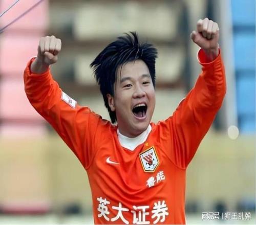 萊萬奮戰緊,急賽事,力奪波蘭歐,90vs体育首页,即时比分,比分直播,足球比分直播,90vs官网
